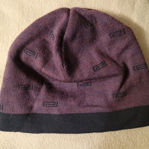 VERSACE BEANIE - Picture 3 of 3